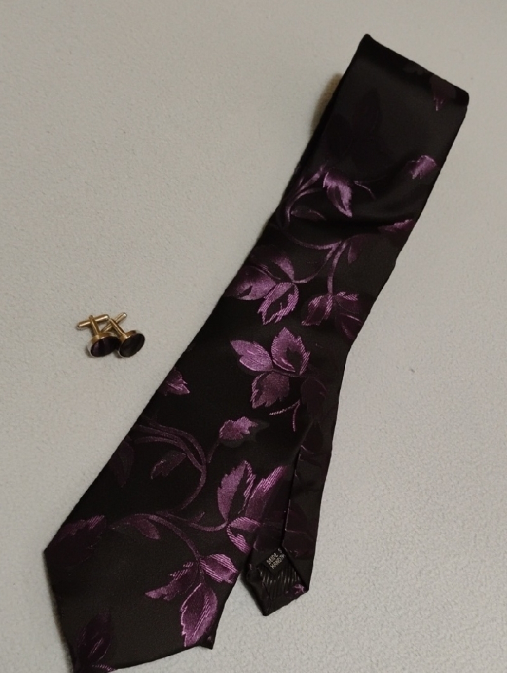 BARRY WANG TIE WITH MATCHING CUFFLINKS - Picture 6 of 8